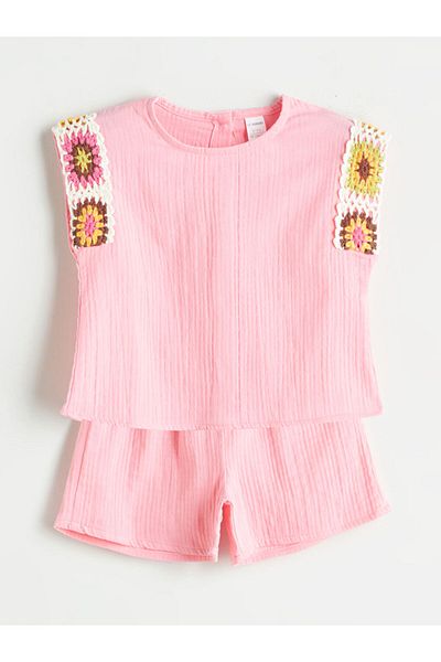 LC Waikiki Pink Embroidered Girl's Blouse and Shorts 2-Piece