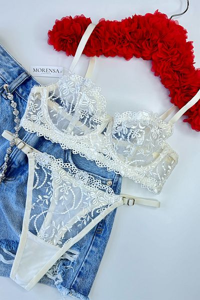 Morensa Floral Underwire Bra Underwear Set White