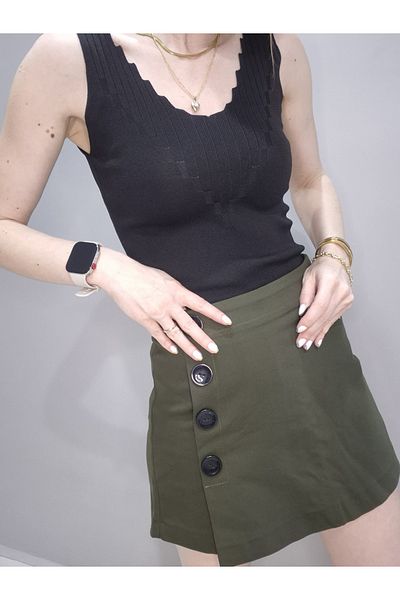 KAROL Button Detailed Shorts Skirt