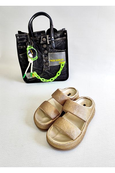 Of&Off Women's Imported Mini Stone Slippers