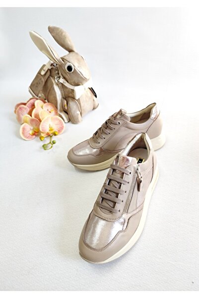 Of&Off Women's Genuine Leather Textured Shoes