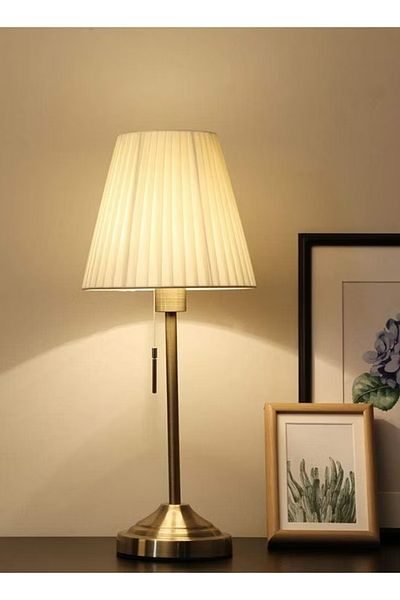 ARSTID 2 Table Lamp White/Gold ـ Bedside Table Lamp, Metallic Gold Soft Light Reading Lamp