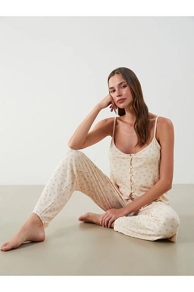LC Waikiki Set pijamale pentru femei LCW DREAM Ecru cu decolteu în V
