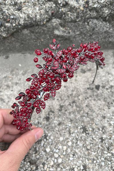 Hobigram Michaelle Burgundy Bridal Henna Tiara Special Occasion Accessory Women's Crown Hair Accessory – Crown, Crystal Stone