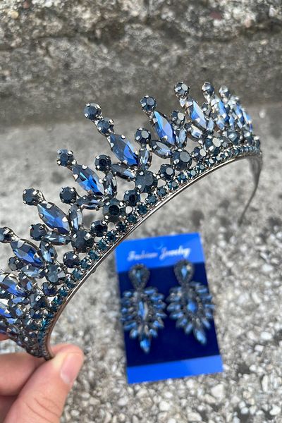 Hobigram Ivanna Navy Blue Bridal Henna Crown Special Day Accessory Women's Crown and Thin Shuttle Earring Set