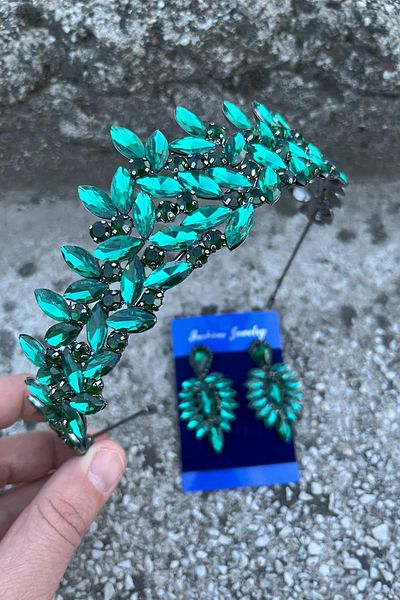 Hobigram Regina Green Bridal Henna Crown Special Occasion Accessory Women's Crown and Thin Shuttle Earring Set