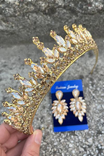 Hobigram Ivanna Gold Bridal Henna Crown Special Occasion Accessory Women's Crown and Thin Shuttle Earring Set