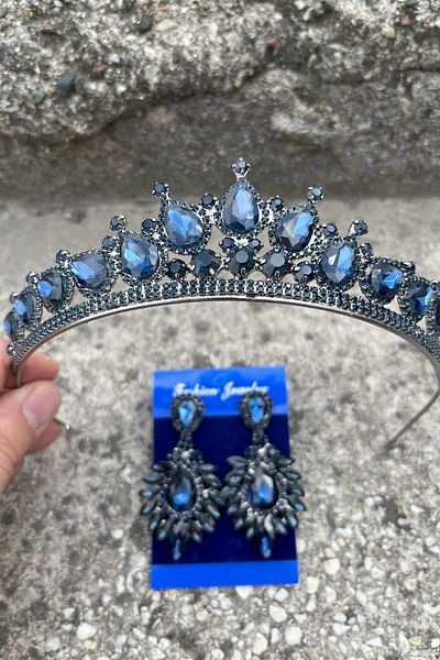 Hobigram Renata Navy Blue Bridal Henna Crown Special Occasion Accessory Women's Crown and Wide Shuttle Earring Set