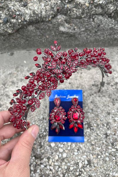 Hobigram Michaelle Burgundy Bridal Henna Crown Special Occasion Accessory Women's Crown and Three Shuttle Earrings Set
