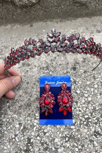 Hobigram Silvana Burgundy Bridal Henna Crown Special Occasion Accessory Women's Crown and Three Shuttle Earrings Set