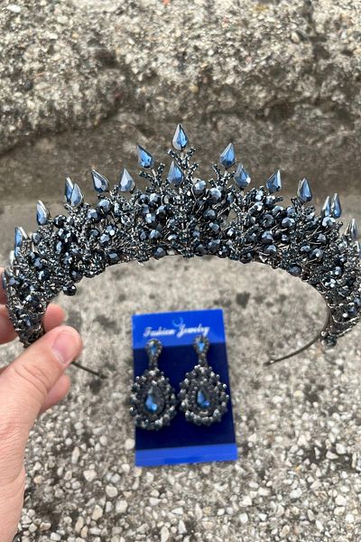 Hobigram Salvatore Navy Blue Bridal Henna Crown Special Day Accessory Women's Crown and Drop Shuttle Earrings Set