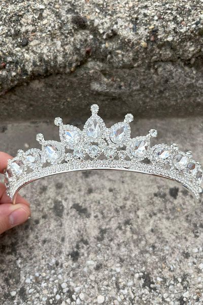 Hobigram Renata Silver Bridal Henna Crown Special Occasion Accessory Women's Crown Hair Accessory – Crown, Crystal Stone