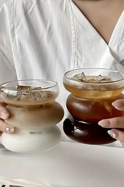 Gülümseten Avm 2 Liter Coffee Glass with Straw |   Soft Drink Glass |   Cold Coffee Glass |   Strip Trapezoid Cup