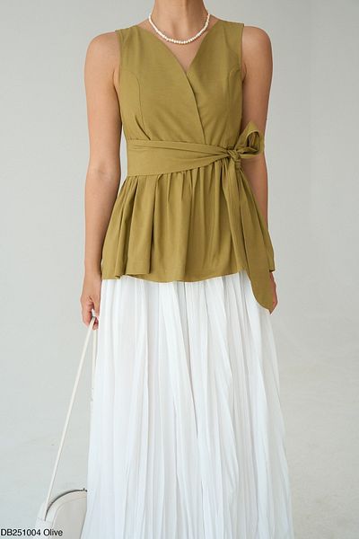 Qu Style Sleeveless Tie Detail Poplin Blouse Green