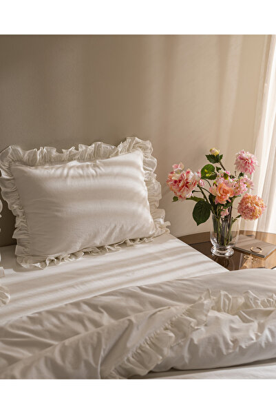 Madame Coco Obernai King Size 100% Cotton Ruffled Plain Washable Duvet Cover Set - White