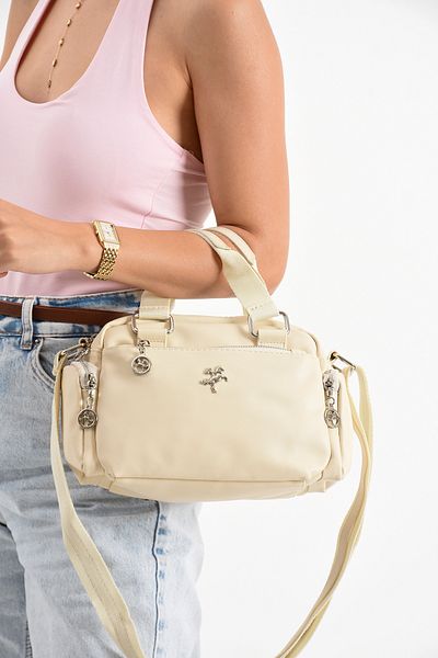 Getcho Nivay Handbag and Crossbody Bag