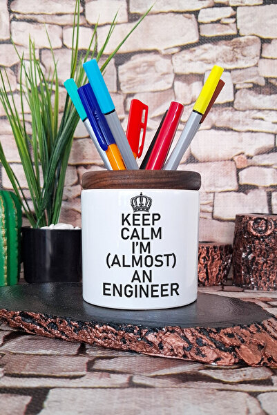 qoeuyl boutique حافظ على الهدوء، أنا شبه مهندس، حامل أقلام سيراميك مطبوع عليه...