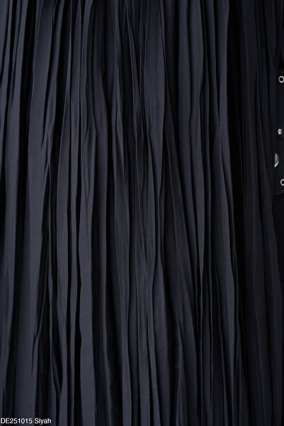 Qu Style Fusta lungă plisată cu talie înaltă neagră