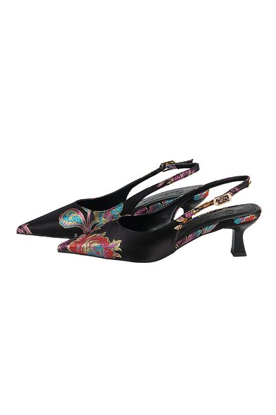 Letafia Valley Ethnic Pattern Low Heeled Shoes