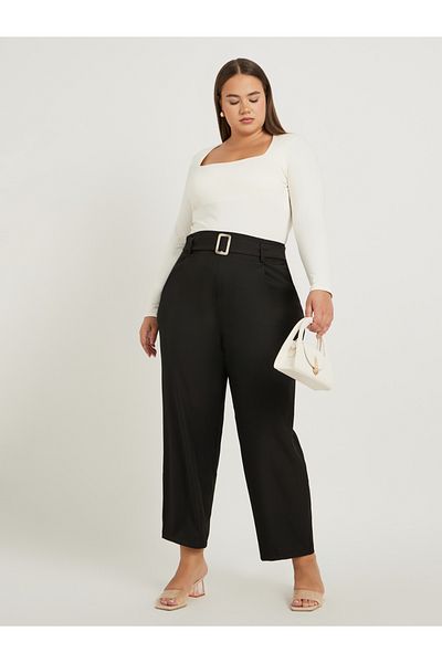 Styli Plus Size Solid High Rise Pleated Tapered Fit Pants with Belted Waist