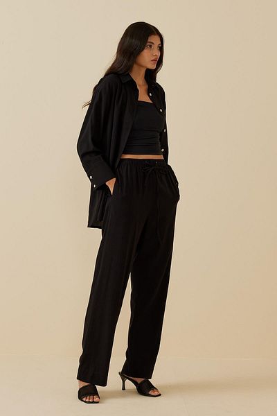 Fahhar Cuff Detailed Linen Suit Black