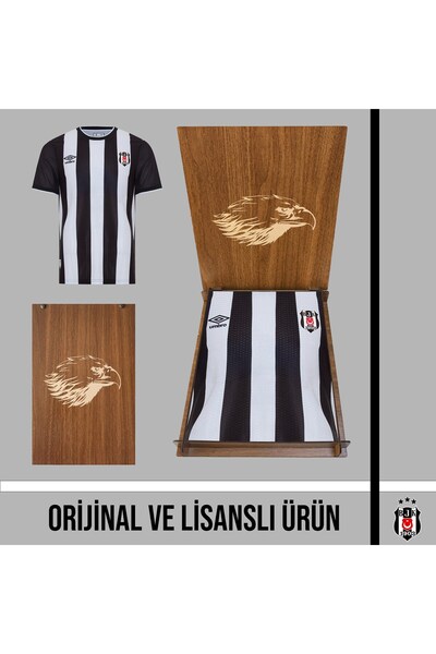 Beşiktaş Beşiktaş Lisanslı Çubuklu Yetişkin Umbro Forma Hediye Kartal Ahşap K...