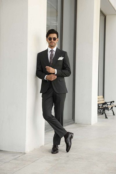 AEK FIORE Men's Smoked Striped Suit