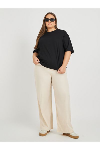 Styli Plus Size Oversized Round Neck T-Shirt