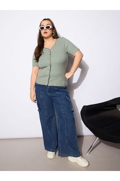 Sassafras By Styli Plus Size V-Neck Buttoned Short Sleeve Top