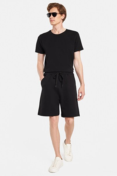 Tudors Ανδρικό μαύρο σορτς βερμούδας με άνετη εφαρμογή με πλαϊνές τσέπες