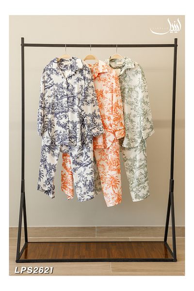 LINELLE Ladies Co-ord Pant Set – Multicolour Printed Wide-Leg Pants with Solid Sleeve Shirt.