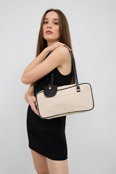 Shule Bags Geantă dreptunghiulară Solea Garnished Neagră