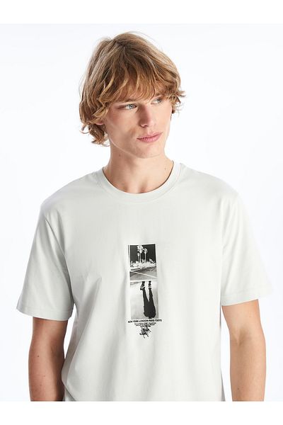 LC Waikiki Kurzärmliges, bedrucktes Herren-T-Shirt aus gekämmter Baumwolle mit Rundhalsausschnitt