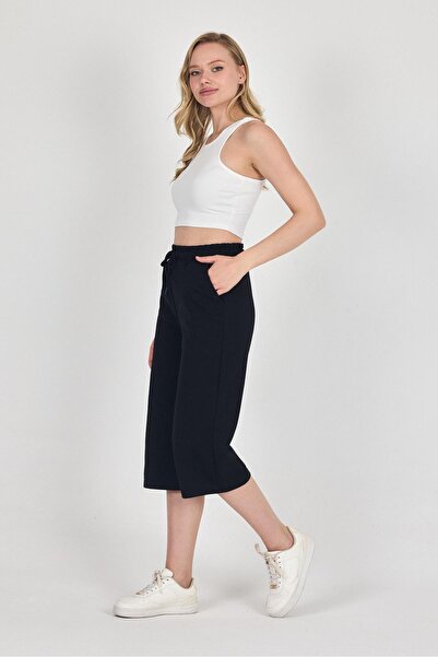 COMEOR High Waist Pocket Relaxed Fit Seasonal Women's Knee Length Bermuda Black Capri Shorts