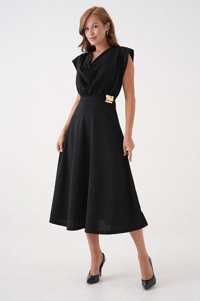 vuvutasarım Stretchy Crepe Fabric Degaje Collar Padded Shoulders Gold Accessories Flared Cut Midi Length Black Dress 77129