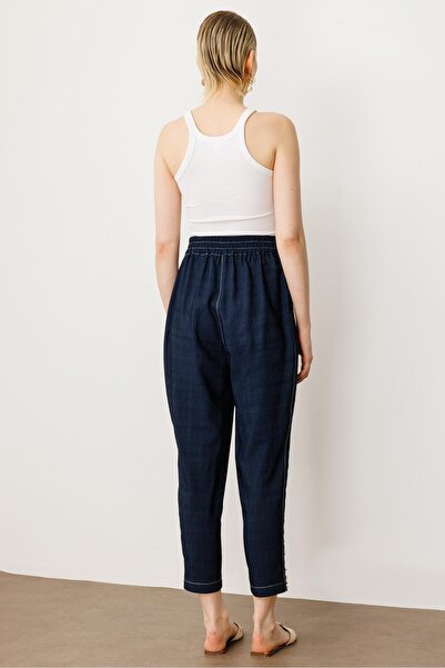 Moda İlgi Modailgi Back Belt Elastic Waist and Leg Pleated Pearl Detail Side Pocket Trousers - 15057 Laci