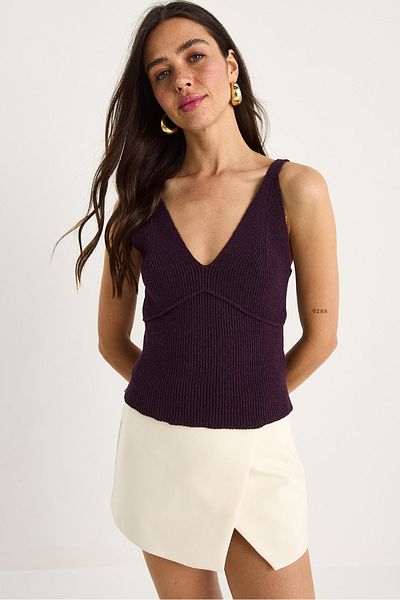 Bianco Lucci Women's V-Neck Thin Strap Crop Blouse 20259804