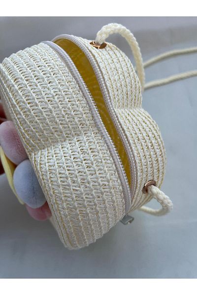 EMKSHOP Daisy Detailed Straw Bag with Strap (18 * 18 cm)