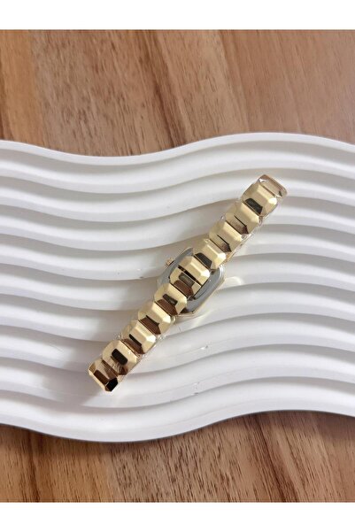 LOOQ Şık Tasarım Harikası Yeni Model Kadın Kol Saati