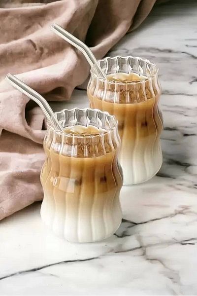 safestore 2 Pieces Heat Resistant Borosilicate Scandinavian Style Auger Style Cup with Straw 500ml Coffee Cup