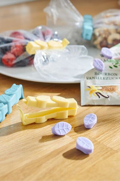 Tchibo 15 Pcs Aroma Clips, Yellow Purple Combo