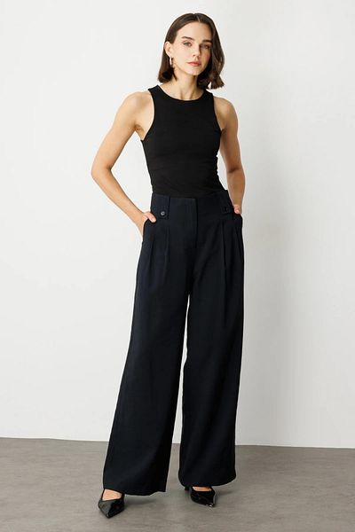 Ekol Pleated Wide Leg Trousers