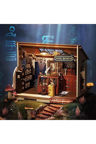 Robotime Kiki's Delivery Service - DIY 3D Miniature House - 148 Pieces