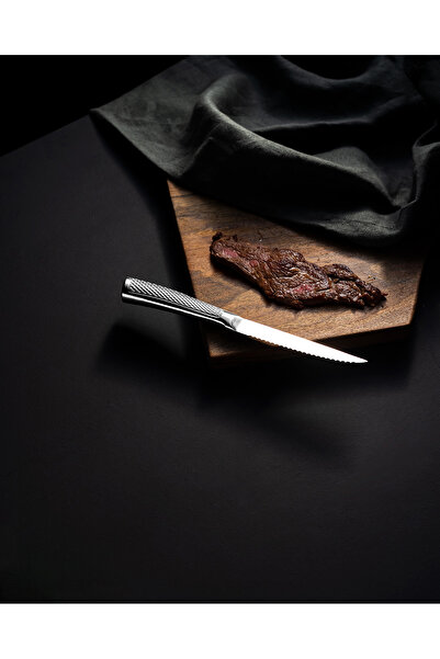 Madame Coco Garen Et Bıçağı - Çelik