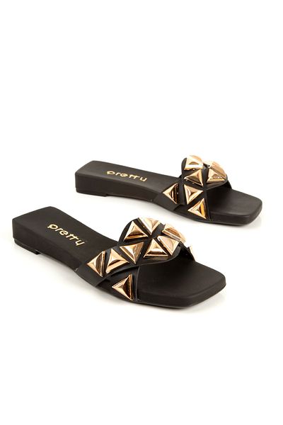 UĞURÖKÇE Women's Black Matte Pyramid Buckle Detail Slippers