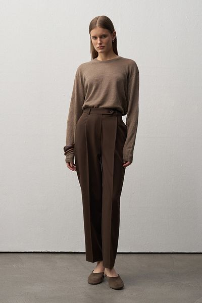 mathilda store Women's Bitter Brown Limited Edition Carrot Pants