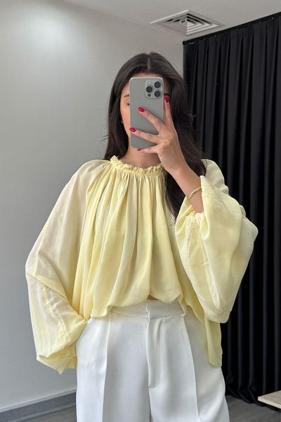 My Blog Μπλούζα με μανίκια με κίτρινο γιακά - 4959