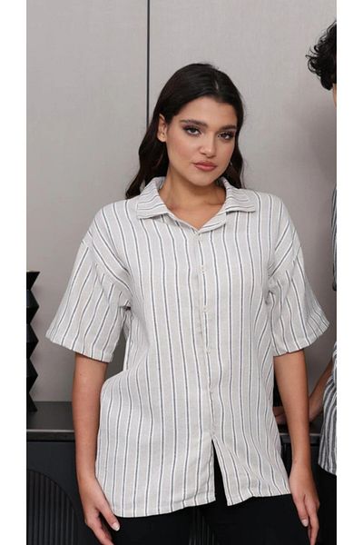 ALANAQA Unisex Oversized Short Sleeve Shirt