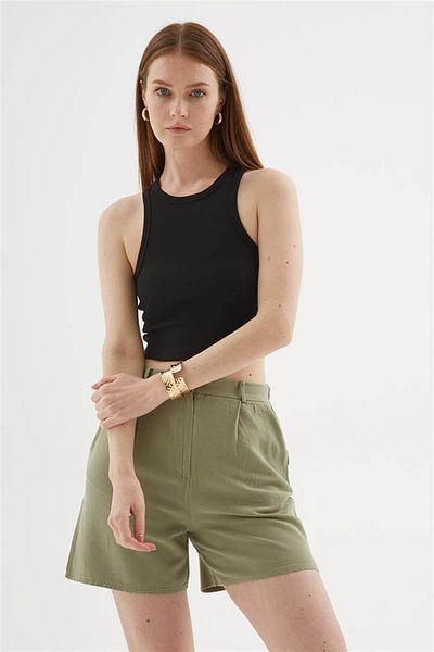 Fashion Friends Crop Tank Top Black