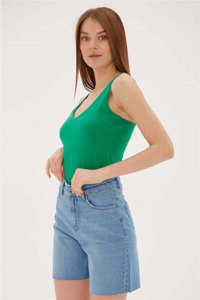 Fashion Friends Πλεκτό εσώρουχο με κανονική εφαρμογή με στρογγυλή λαιμόκοψη με χοντρό λουράκι ATHLETIC 24Y0535K1